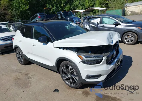 2022 Volvo Xc40 T5 R-Design z USA, uszkodzony, nr VIN YV4162UM5N2648695